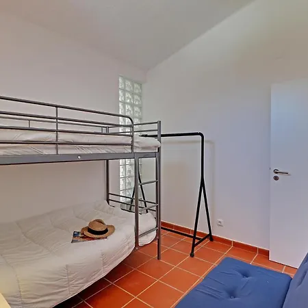 Yellow Village Villa Vilamoura